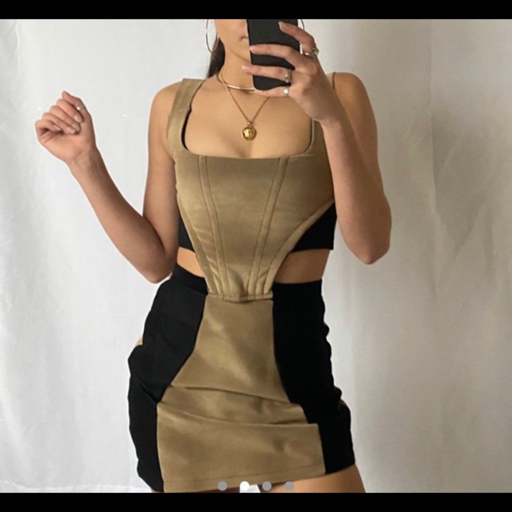 Two tone beige corset